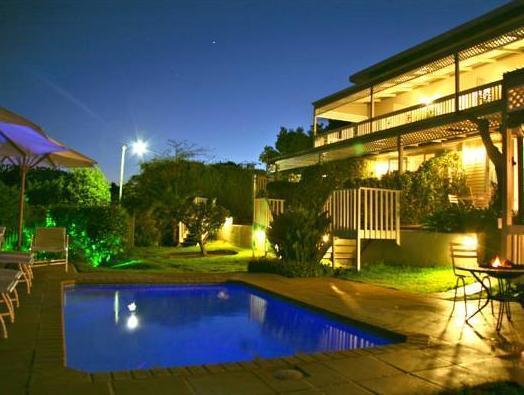 เอชัวร์เฮาส์ Hotel นิสนา ภายนอก รูปภาพ